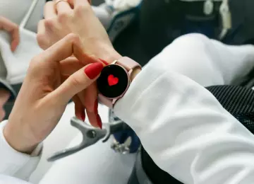 Zašto nam srce preskače? Evo što trebate znati o lupanju i preskakanju srca