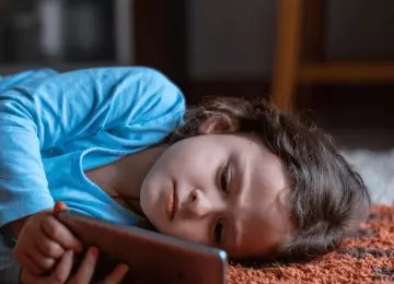Djeca i zdravlje: Utjecaj ekrana na dječji san i ponašanje