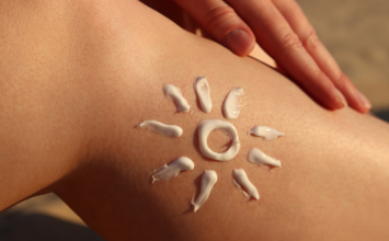 SPF 30 ili 50: što zapravo znači zaštitni faktor i koji odabrati?
